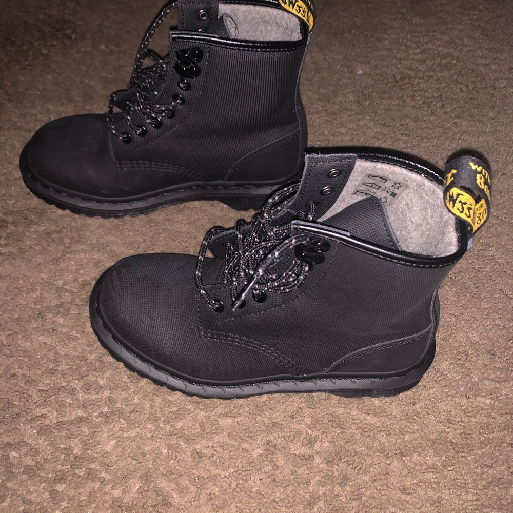 Dr.Martens Fleece Lined Boots